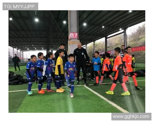 重庆足球队在世界锦标赛中的默契配合与战术分析