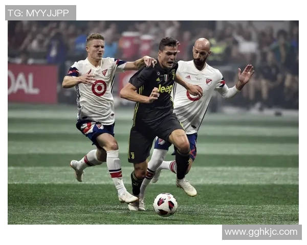 帅气足球明星与谁搭档能创造最强组合引发热议